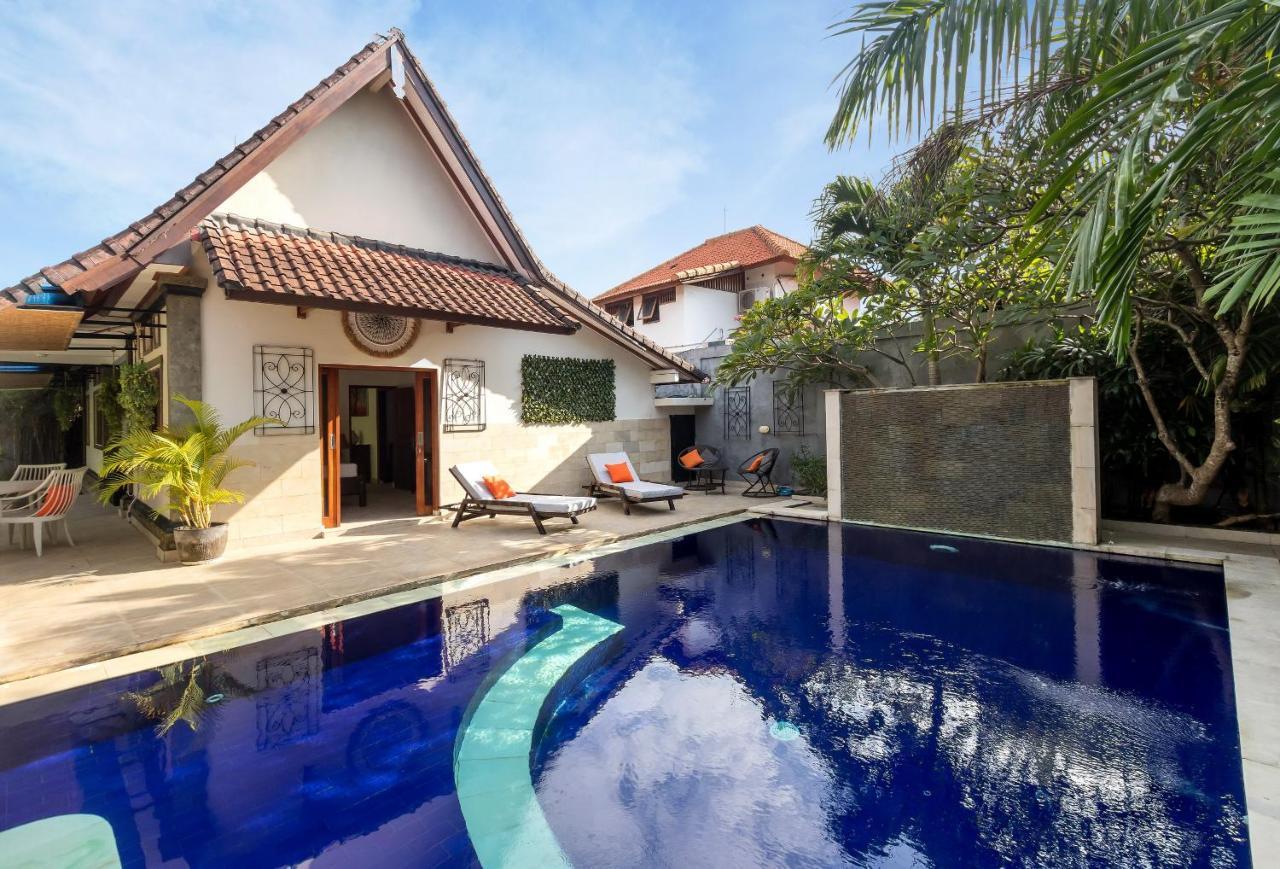 Villa Yati เซมินยัค ภายนอก รูปภาพ